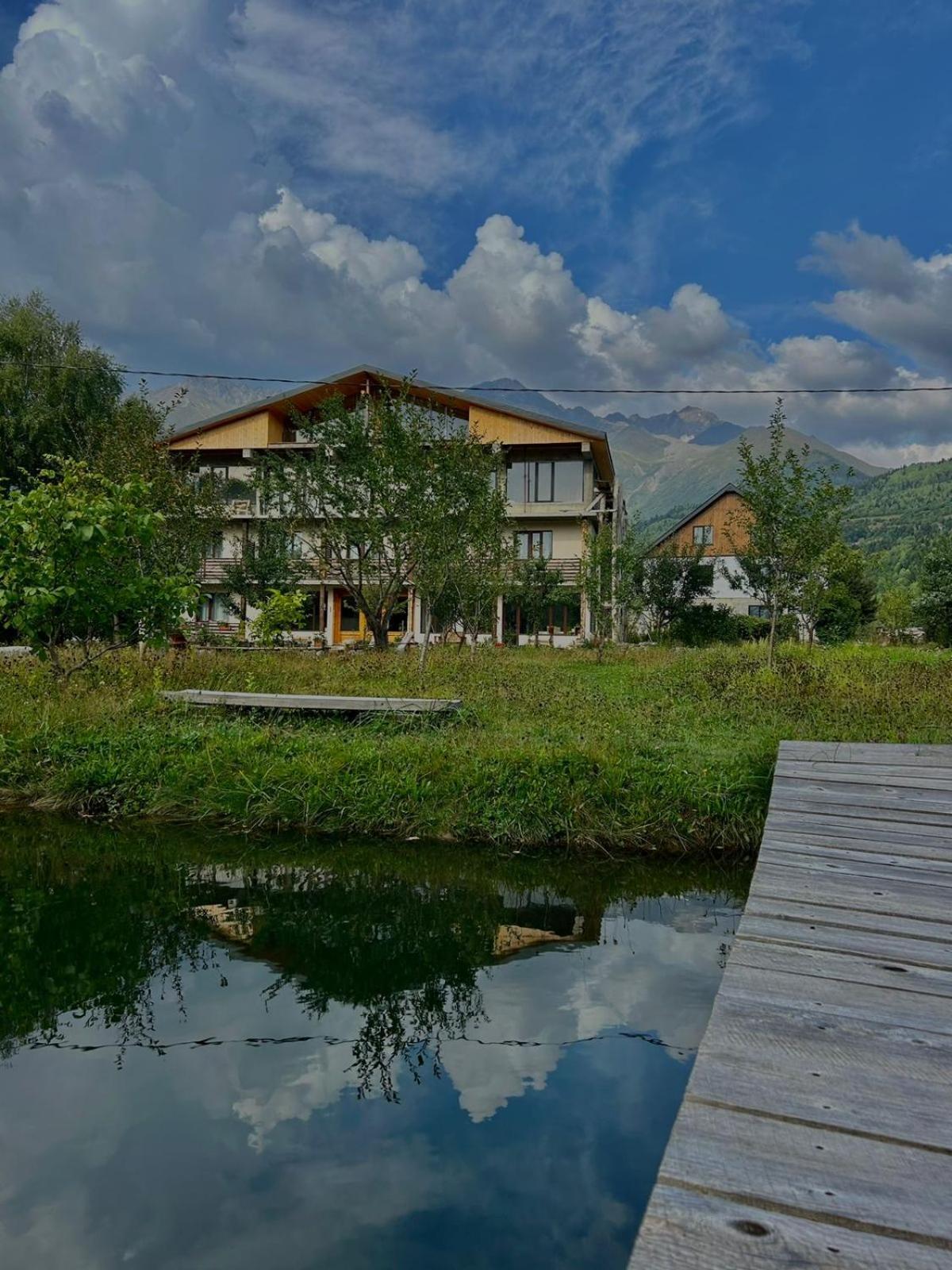 Beko'S Garden Inn Mestia Kültér fotó