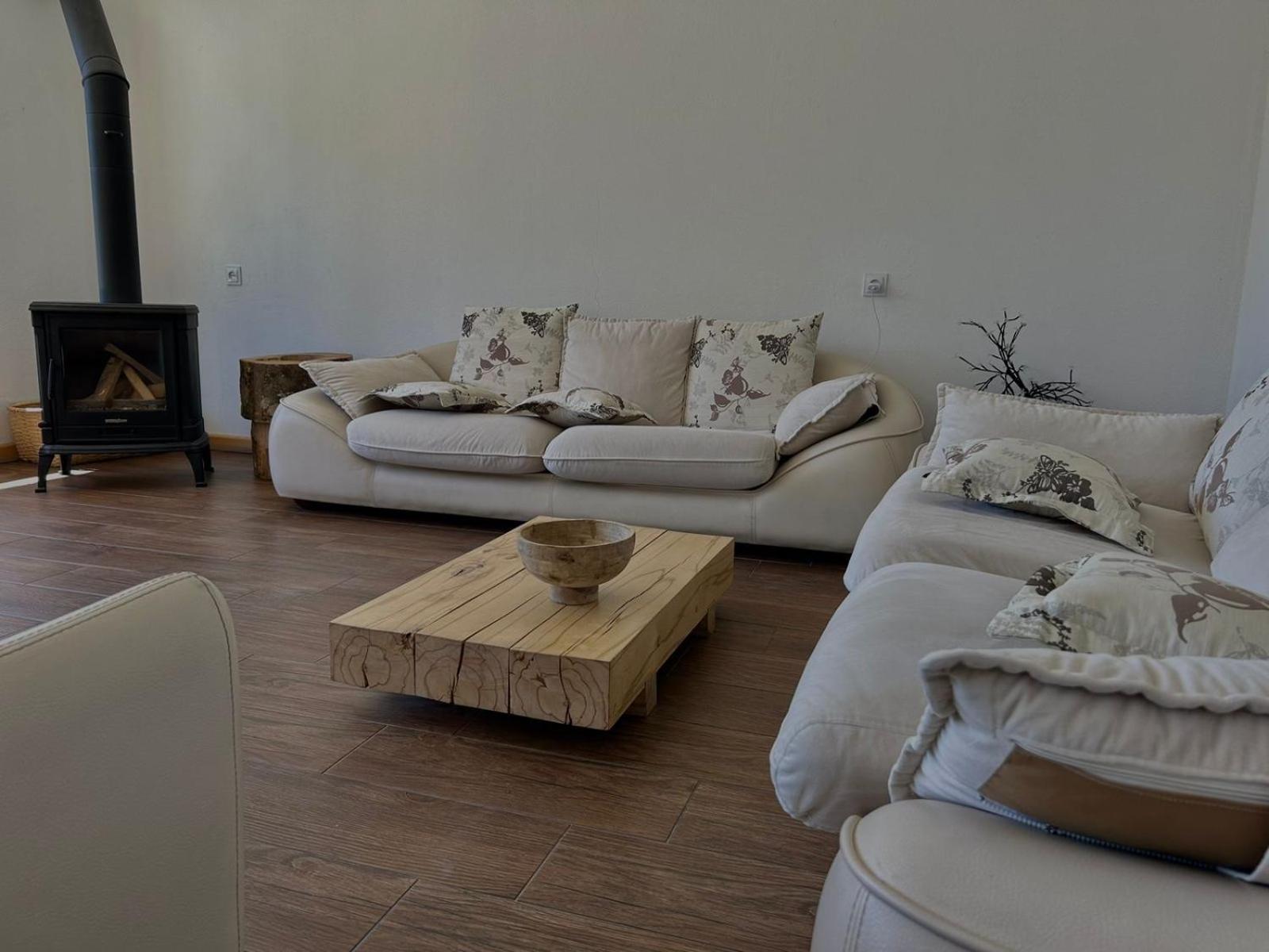 Beko'S Garden Inn Mestia Kültér fotó